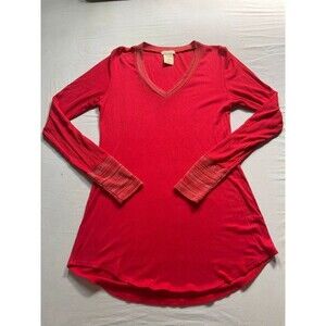 Love On Tap Womens Medium Red Ribbed V-Neck Long Sleeve Tunic Top